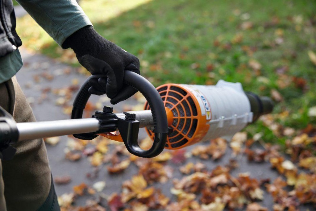 Stihl KMA120R