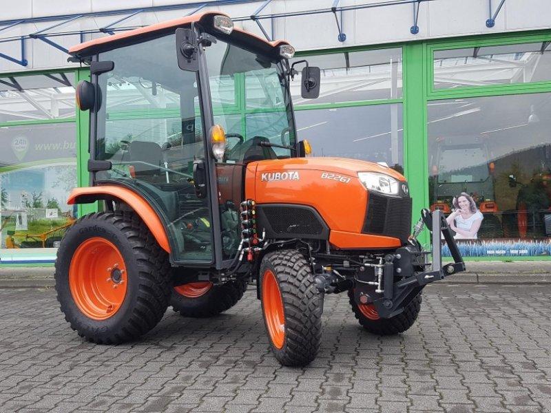 Kubota B2231HDUA